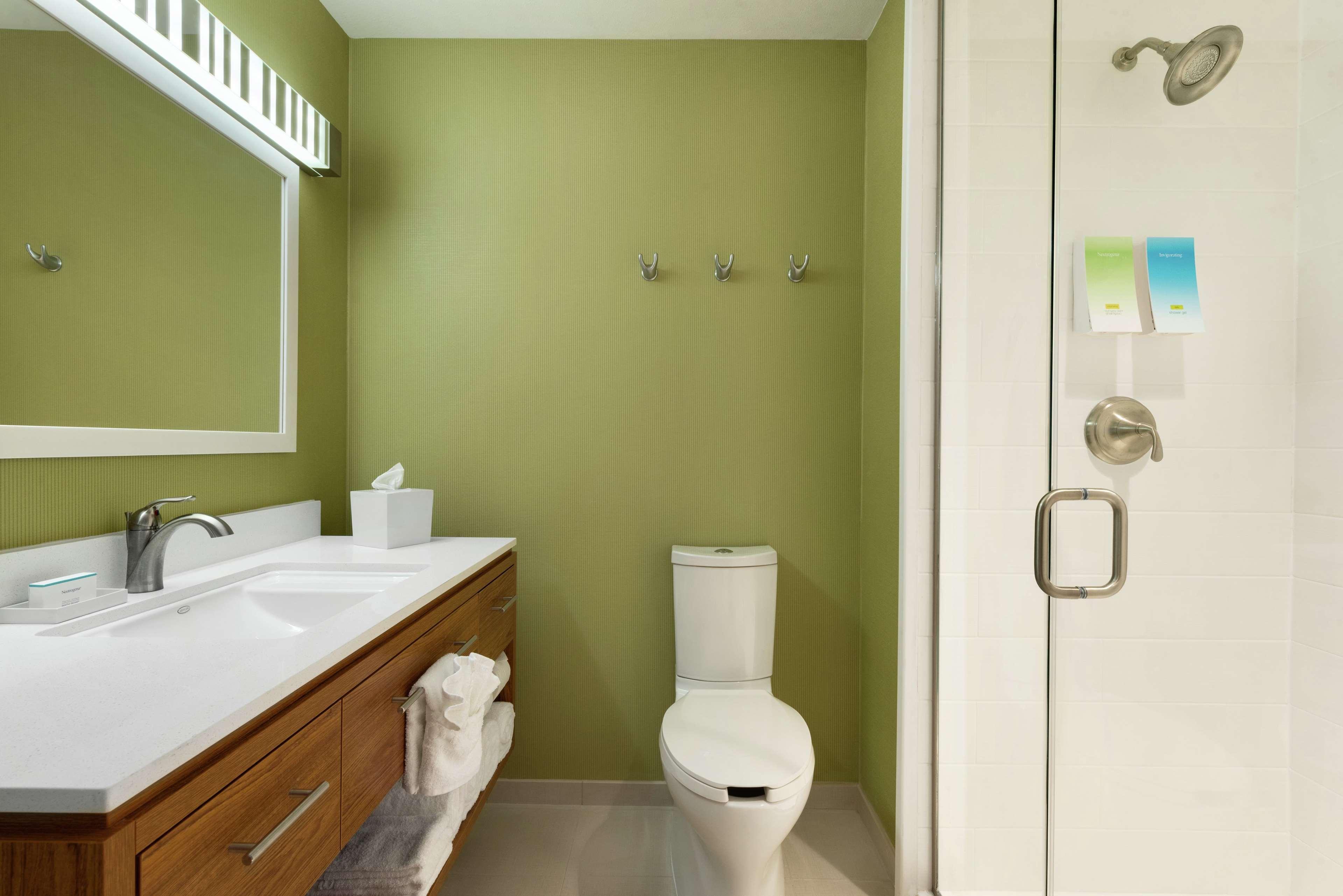 Home2 Suites By Hilton Alexandria Eksteriør billede